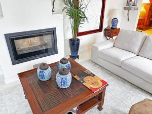 The Palm Tree House Alentejo Private swimming pool 6 suites Iconic Palm tree