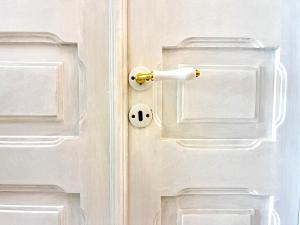 The Palm Tree House Alentejo Private swimming pool 6 suites Iconic Palm tree