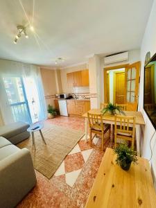 ESTRELLA DEL MAR - CARIHUELA, TORREMOLINOS playa