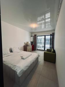 Studio Mirage Sunset Mamaia