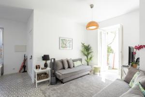 Charming and Cozy beach apartment