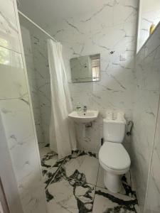 SiwyDOMEK jezioro Kierwik, blisko plaża, 3 pokoje dla max 9 osób