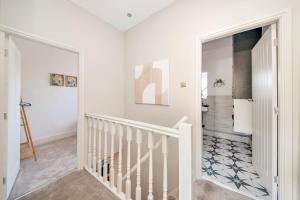 Star Cottage, two mins walk to Slaithwaite