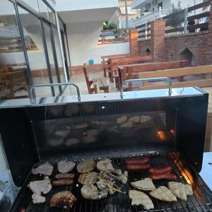 Lazy Roo Hostel Saranda