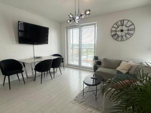 Ann Apartament 16 piętro z widokiem na morze