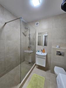 Дрім таун 2 кімнати,жд вокзал