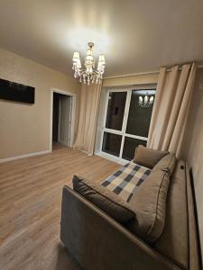 Дрім таун 2 кімнати,жд вокзал