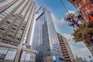 Executive 1BR-1BA Condo in the heart of downtown