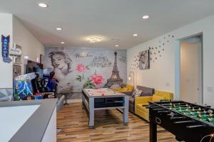 The Port at Terra Lago Lake Retreat With Game Loft