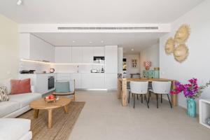 Sea View Apartment in La Cala de Mijas - Ipanema Homes - Golf, Mountains & Sea - Pool, Sauna & Hammam