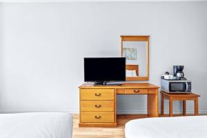 Canmore Getaway 2 Beds plus Savings