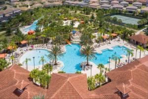 Massive 6 bedroom with King Beds