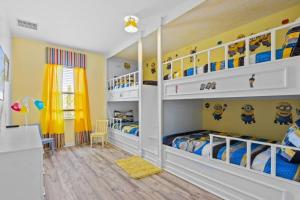 Massive 6 bedroom with King Beds