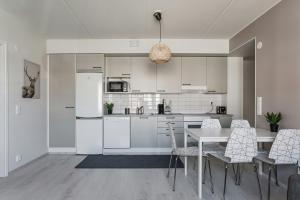 Convenient Apartment for 5 with Sauna