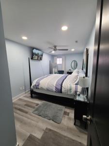 Charlies by the Bay Unit 1