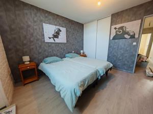 Appartements l-Orchidee - 100m Naval group - 5mn de l-espace Carat : photos des chambres