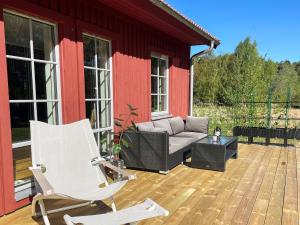 5 person holiday home in KLÖVEDAL-By Traum