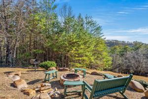 Fox n Socks by Avada Properties