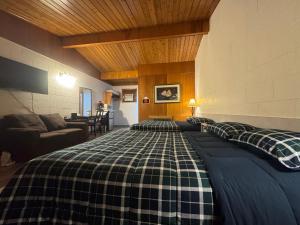 Ace Crown Motel