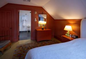 The Porches Inn at Mass MoCA