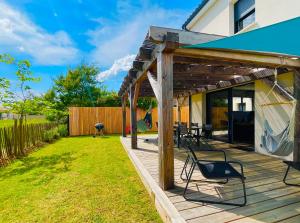 Maisons de vacances Entre plage et detente aux Conches, Maison avec terrasse et jardin prive : photos des chambres