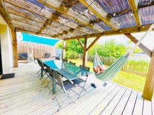 Maisons de vacances Entre plage et detente aux Conches, Maison avec terrasse et jardin prive : photos des chambres