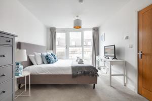 2 bed 2 bath Penthouse,terrace,London Eye,sleeps 6