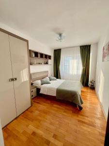 Valcea Northside Spacious Apartment