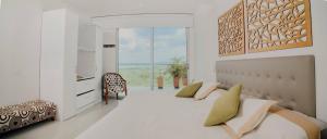 Beachfront Condo in Cartagena