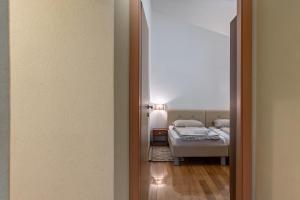 Pool House In Greenery - Happy Rentals