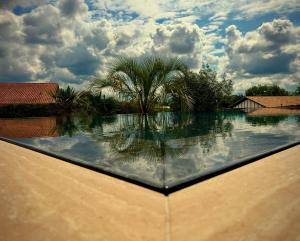 EHDΞN Biarritz Arbonne