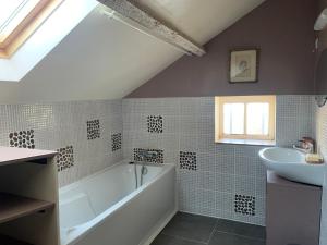 Maisons de vacances Le Mesnil Dan - seminaire, gite de groupe 24 personnes : photos des chambres