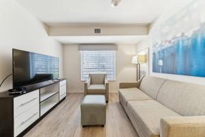 Properties By Preston I Stylish 1bed I Pool