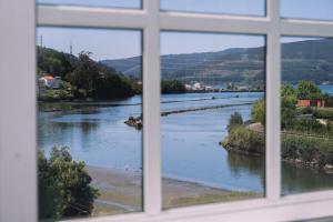 Balcón mágico en Redondela by CABANA Rentals