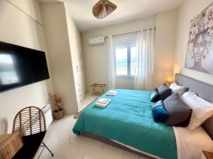 Aquamarine - Beach Flat