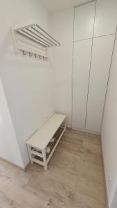 Stylish apartment near Old Town with AC and parking