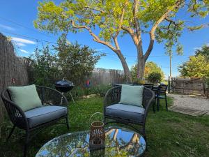 Appartements EDEN l Jardin, Bbq, Duplex l Parking Gratuit & Super Wifi l Vue Panoramique Sainte-Victoire : photos des chambres