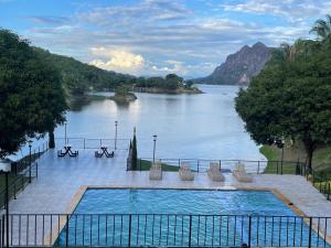 Santa Elena Lake House