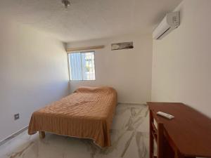 Casa entera gran ubicación, aeropuerto ver