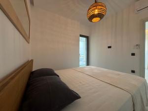 Previllage Red Apartments 9-10-11