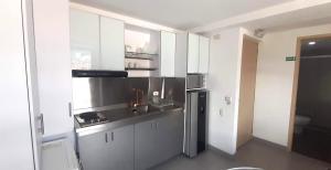 Mingle with the beautiful Paisas, Perfect location