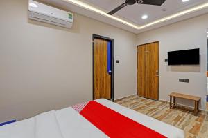 Collection O Amroli Surat Formerly Hotel Royal Orbits