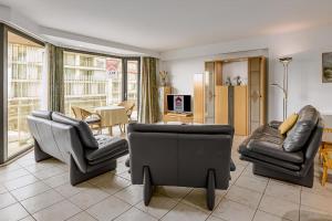 Four Seasons 0204 G-16