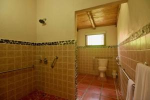 Pie In The Sky 3 Stunning Lake & Volcano Views!