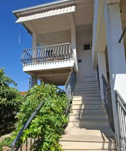 Apartments by the sea Trogir - 24405