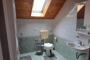 Apartments with parking space Donji Cerovac, Plitvice - 24434