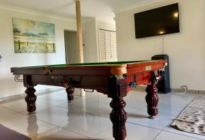 Large 2 Bedroom apartment