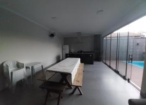 Edicula Temporada Men Moca