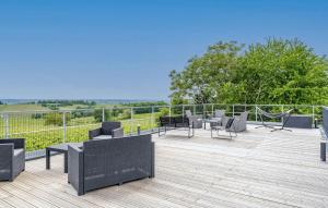 Awesome Home In Belves-De-Castillon