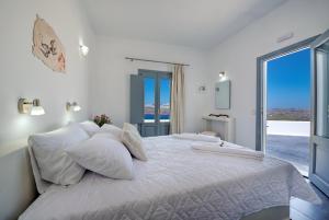 Pancratium Villas & Suites Santorini Greece